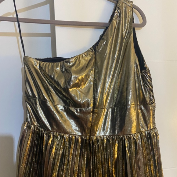 Fashion Nova Gold Pleated Metallic Maxi Dress - Picture 6 of 6
